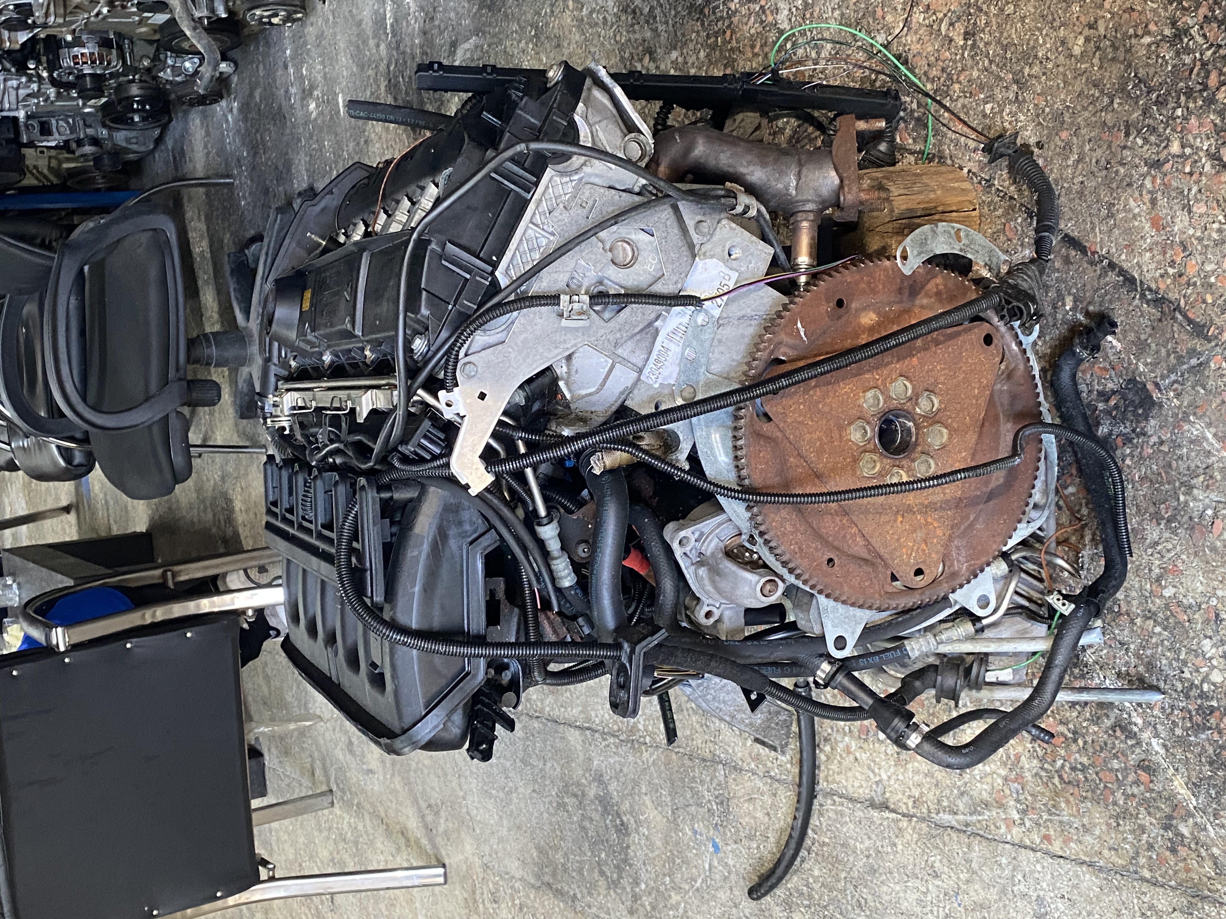M54 2.5 E39 MOTOR