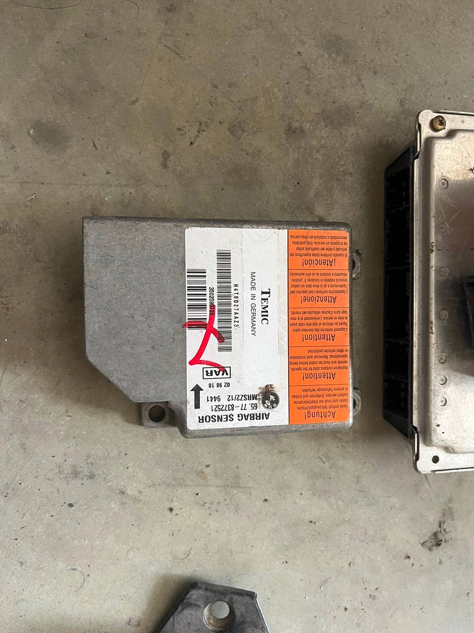 1430268 BMW E46 320İ MOTOR BEYNİ- SET ( SAĞLAM ) — BMW OEM Parça