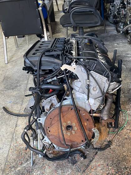 11001430650 M54 2.5 E39 MOTOR