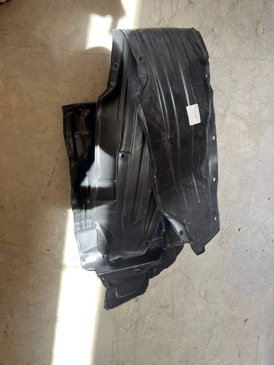 53806-0K320Y ÇAMURLUK DAVLUMBAZI ÖN SOL — TOYOTA OEM Parça