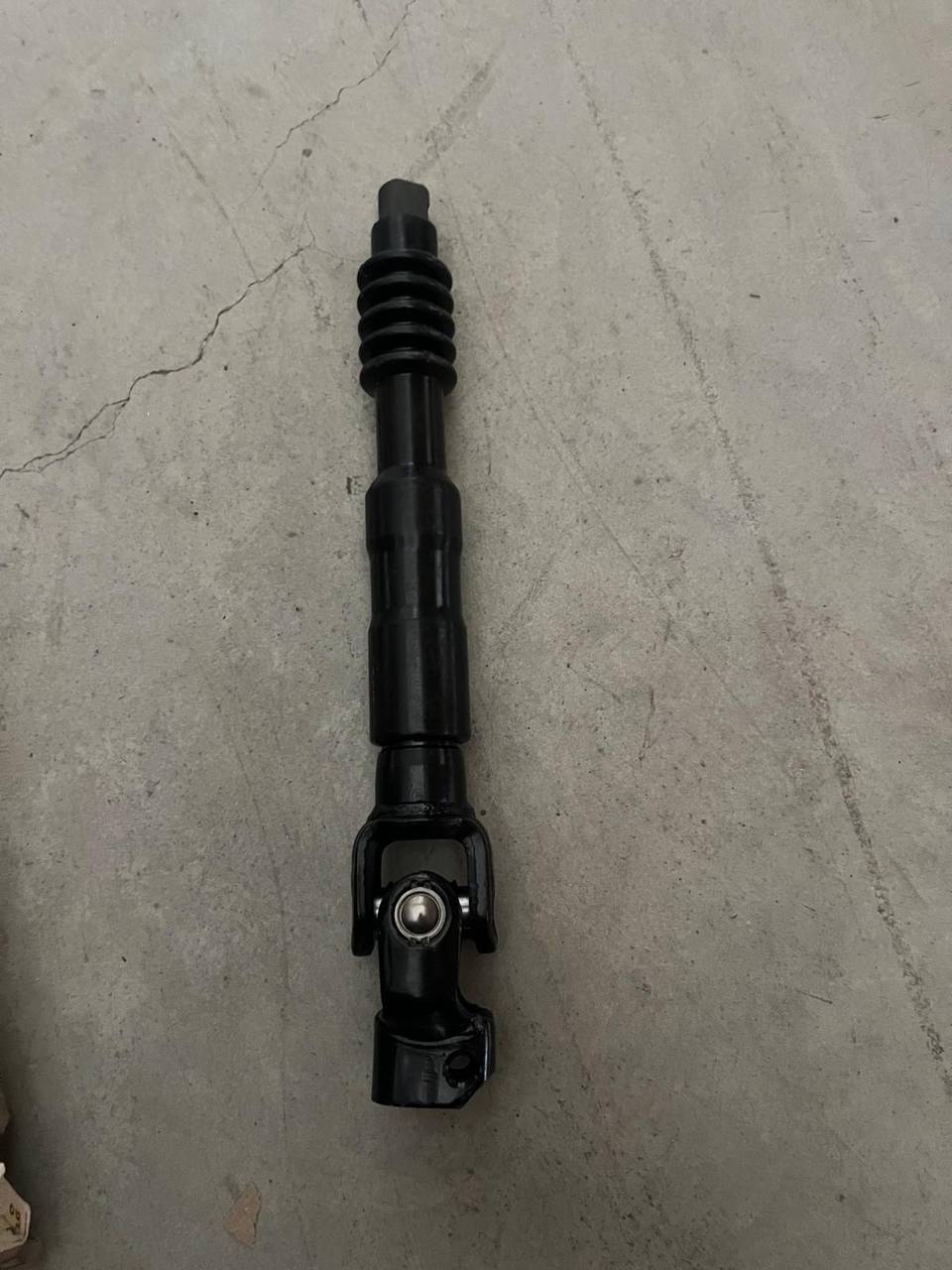 8-97256547-D Direksiyon Ara Mafsal Mili Isuzu D-MAX — TLG OEM Parça
