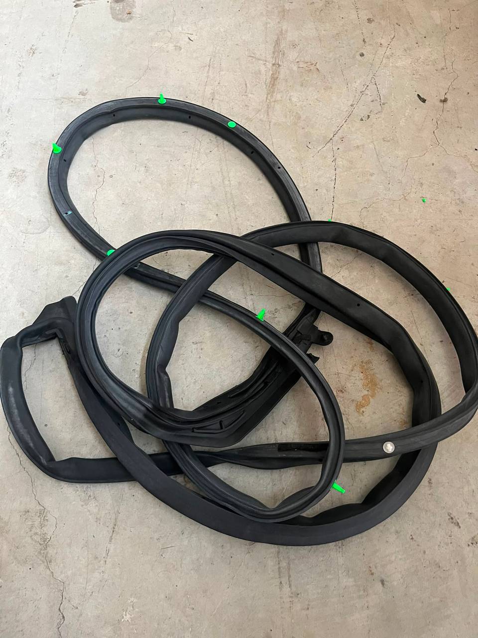 67862-12A20 FİTİL KAPI COROLLA 07-12 ÖN LH (KAPIYA GELEN) — İTAQI OEM Parça