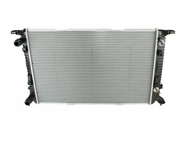 8K0121251AC Motor Su Radyatörü OTOMATİK Audi A4/A5/Q5 1.8-2.0 TFSI/TDI 08 — KALE OEM Parça