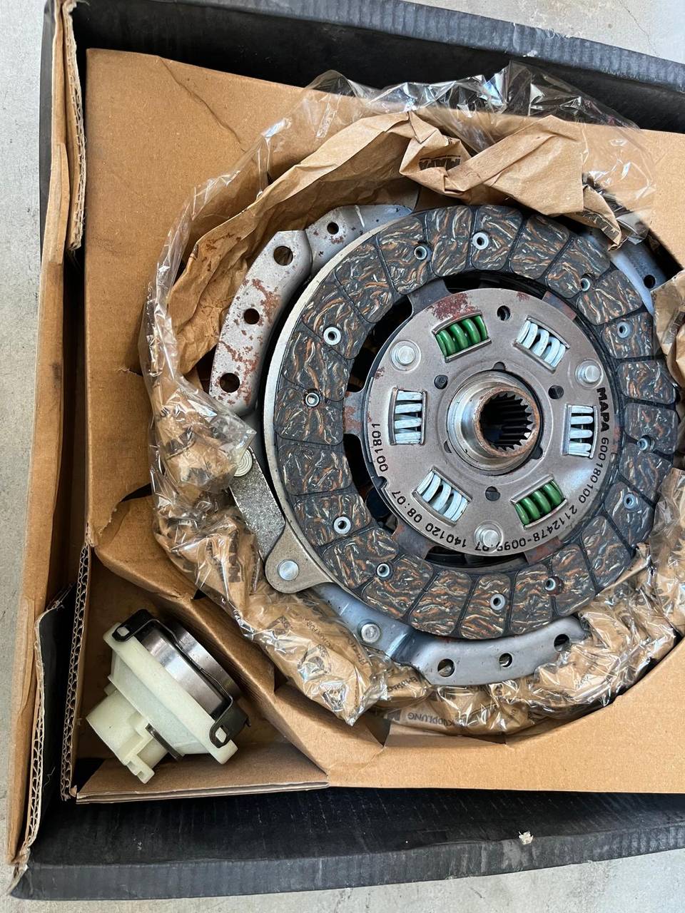000180100 Tofaş 1300 Baskı Balata Bilya — TOFAŞ OEM Parça