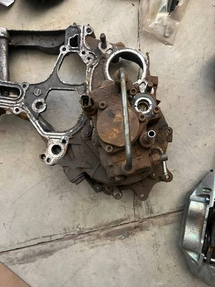 2210030090 HİLUX YAKIT POMPASI 1KD MOTOR 3.0 İÇİNDİR