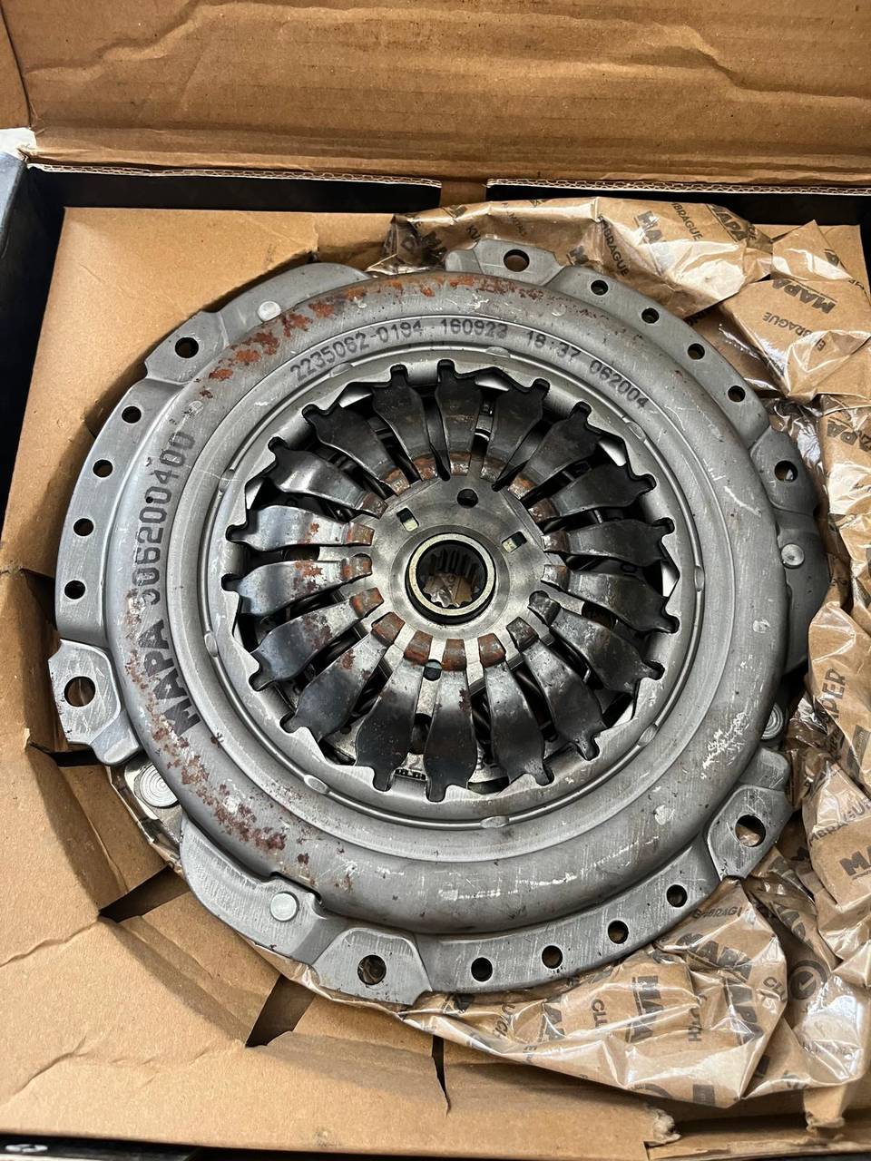 004200200 DEBRİAJ SET ASTRA F CORSA B TİGRA A 1.6 16V — OPEL OEM Parça
