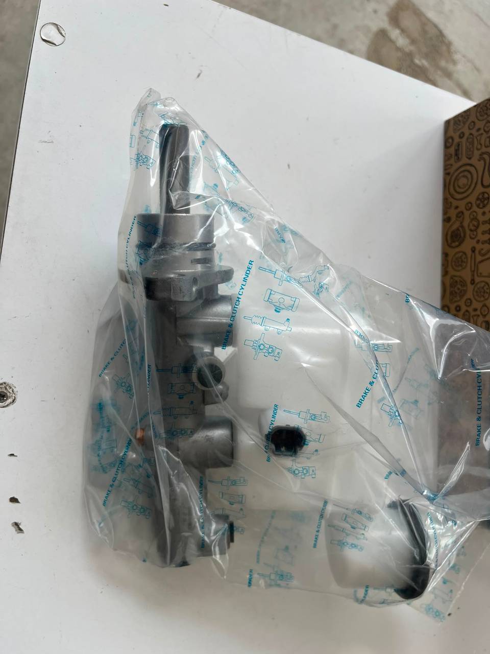 47201-0K040 Fren ana Merkez Hilux Tip 1 — MAHER OEM Parça