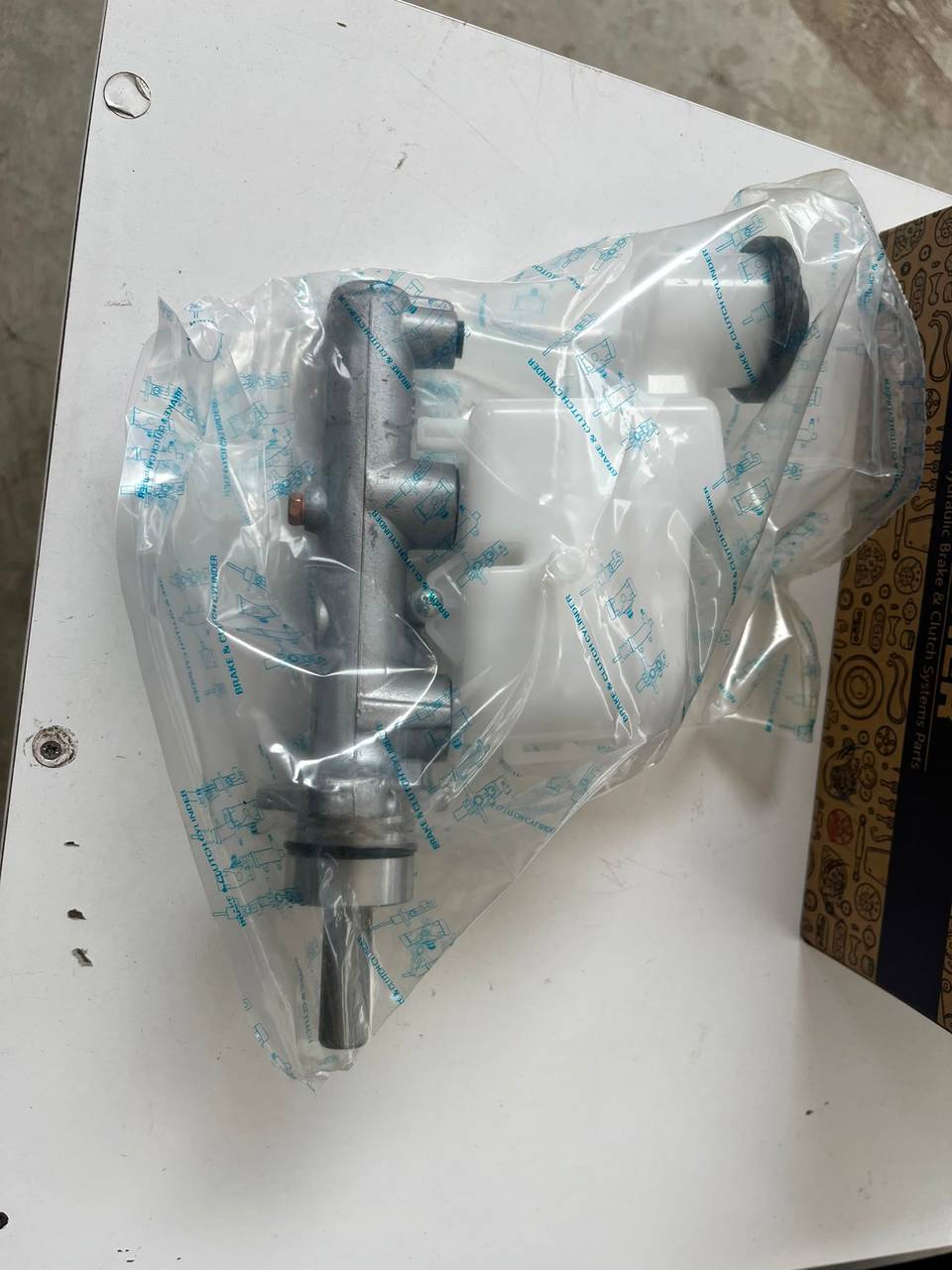 47201-0K040 Fren ana Merkez Hilux Tip 1 — MAHER OEM Parça