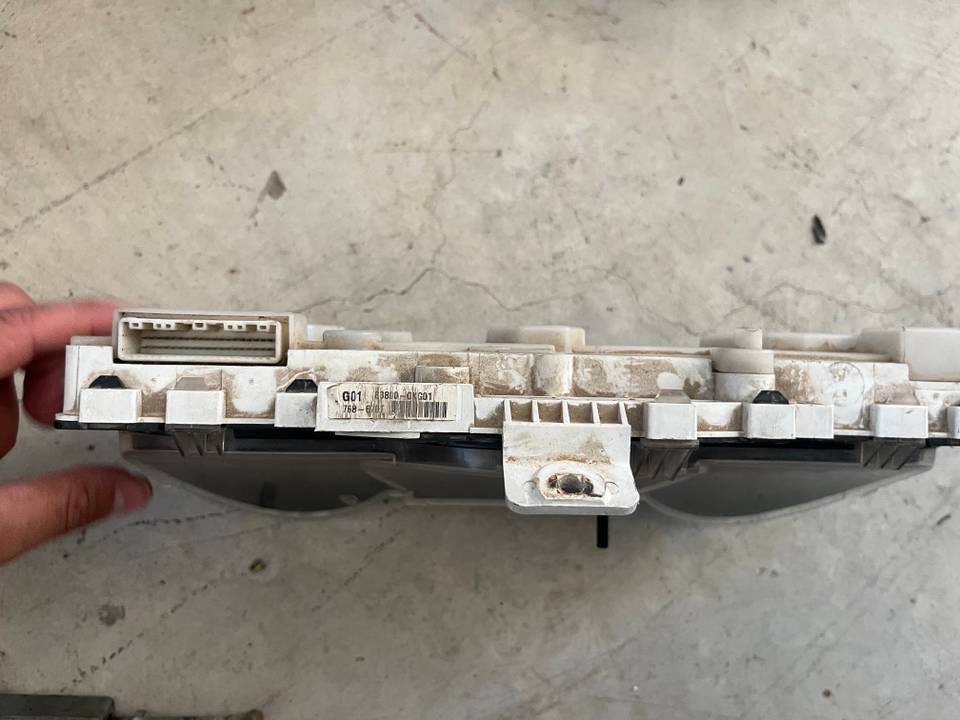 1234566 Hilux gösterge saati 2008-20120 — Toyota OEM Parça