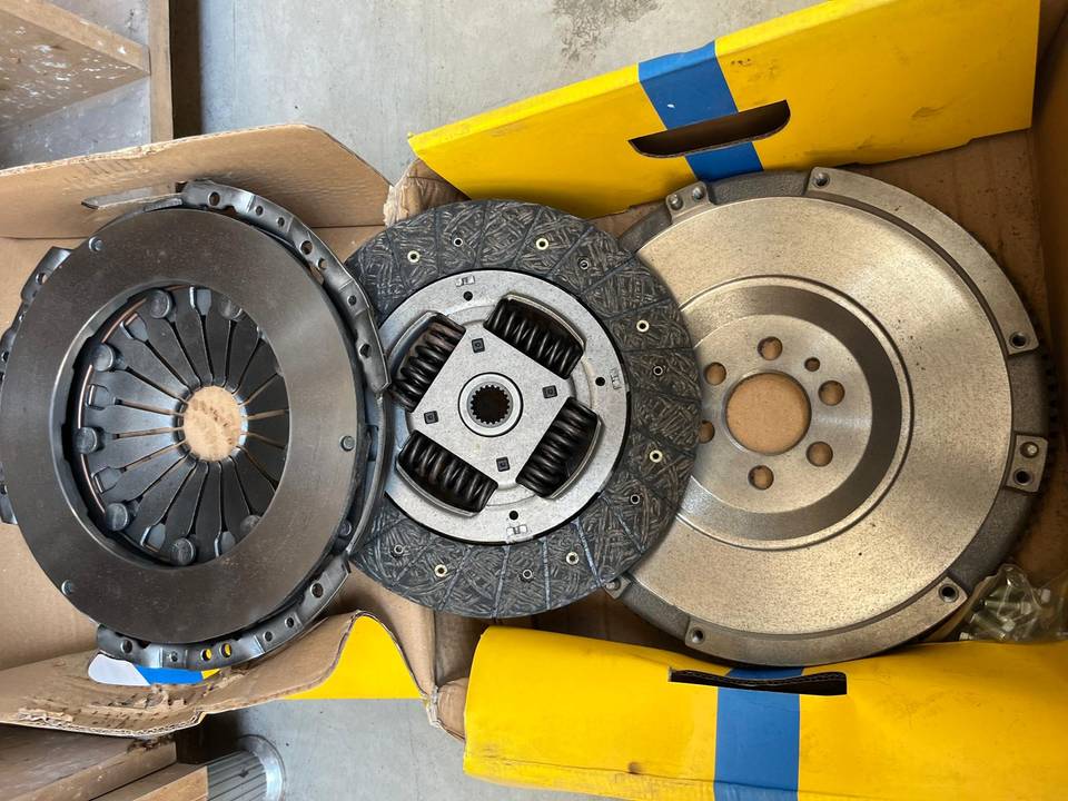 55248440 Debriyaj Seti 1.6 Mtj Linea Bravo Doblo Euro 4 Motor Start Stoplu Araclar Için — FİAT OEM Parça